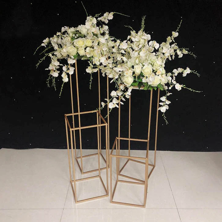 Iron Flower Stand / Plinth Centrepiece - Gold (25x25x60cm) - Image 5