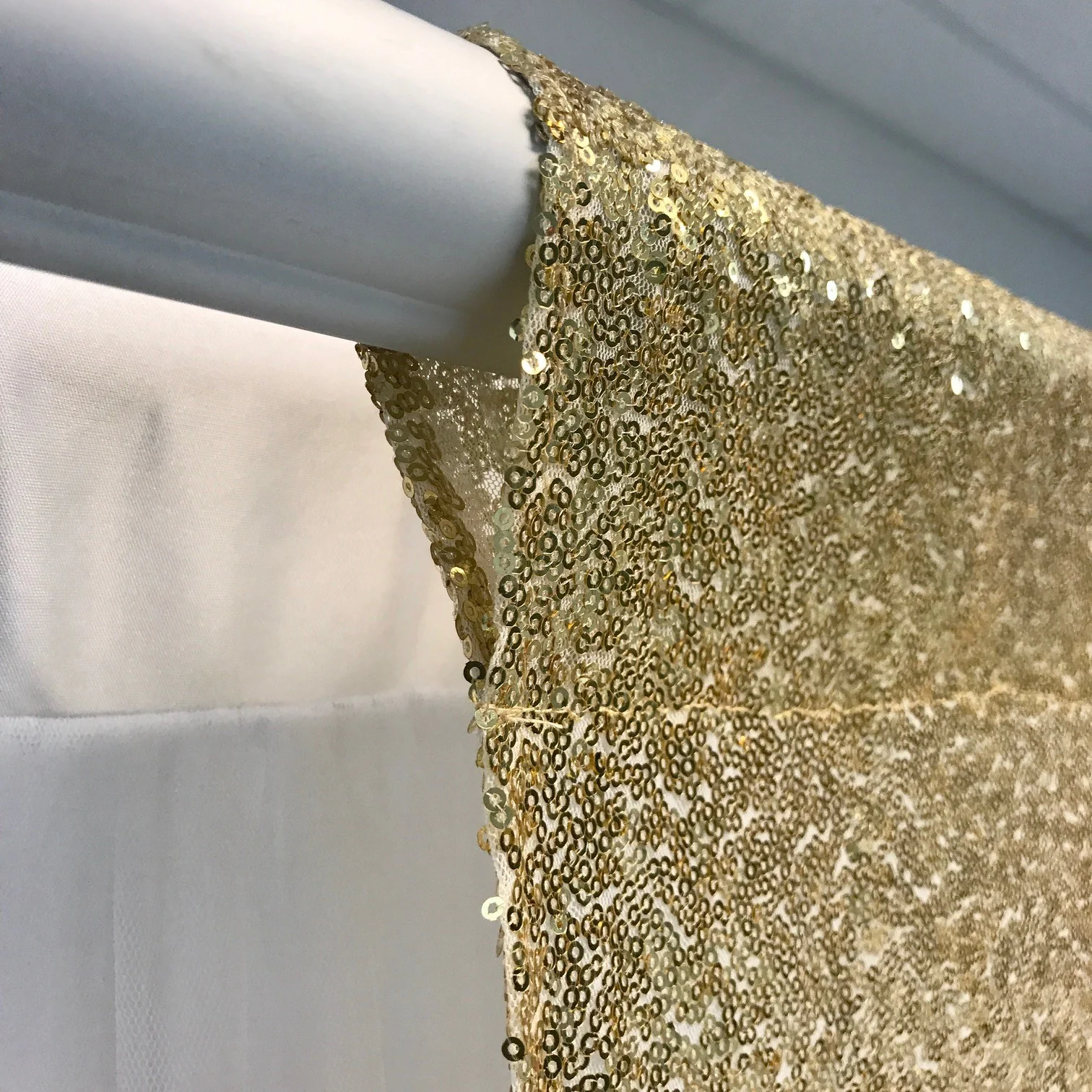 Sequin Backdrop Panel / Curtain - Champagne Gold (1.25x3m) - Image 4