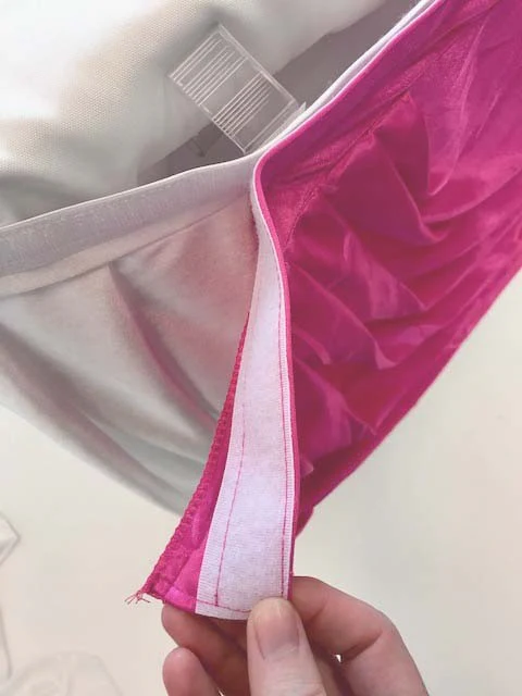 CLEARANCE Ice Silk Satin Swag - Hot Pink (3m) - Image 3